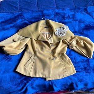Chartreuse jacket size M